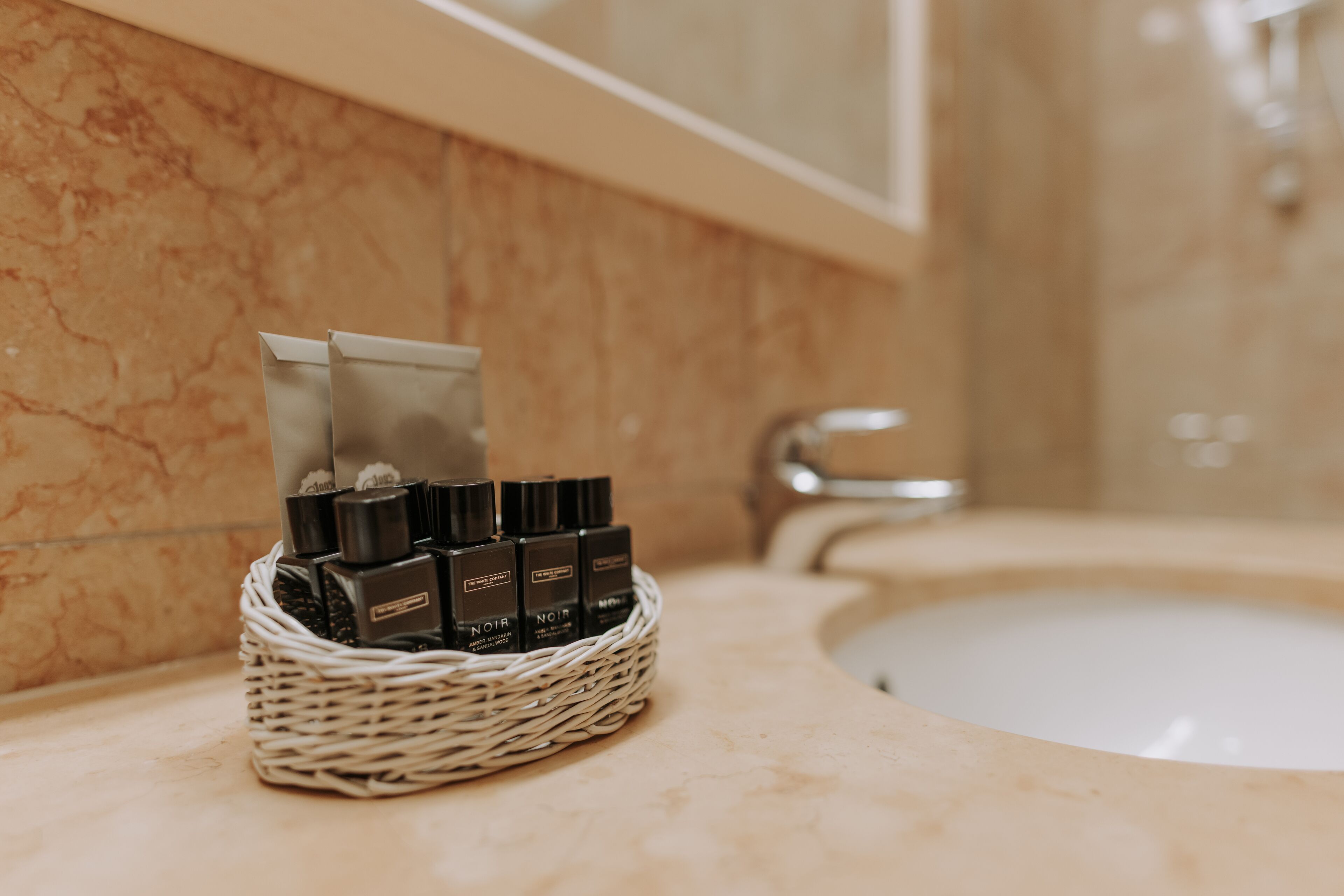 junior suite with sea view and balcony | bathroom | free toiletries, hair dryer, bathrobes, slippers