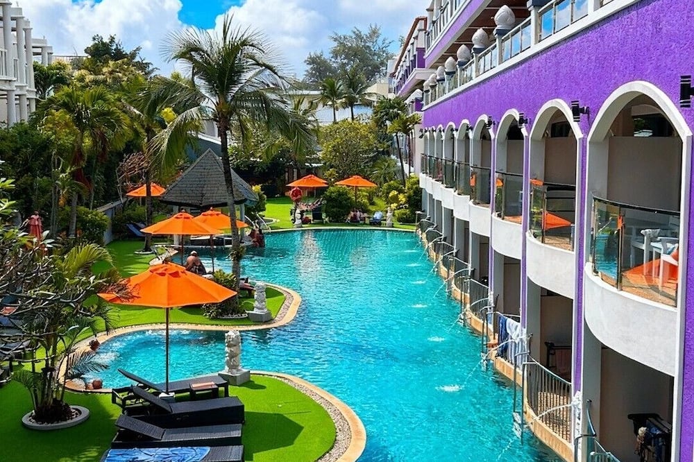 Karon Sea Sands Resort