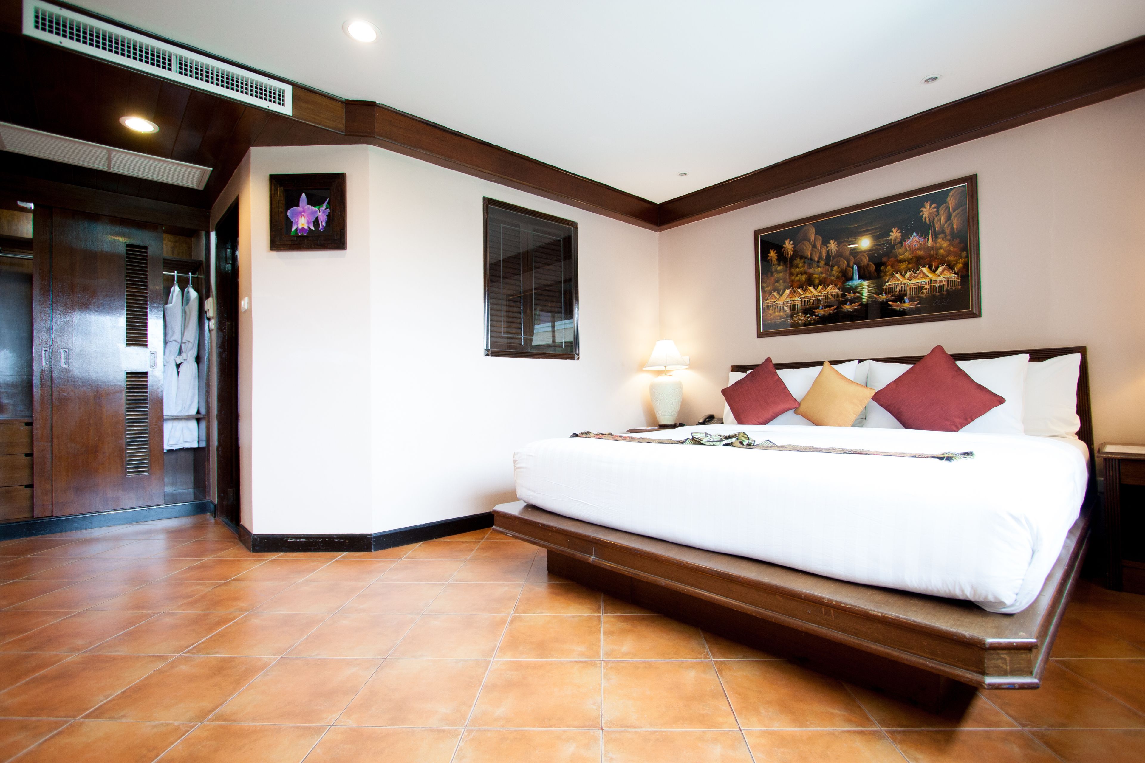 family suite, 2 bedrooms | 1 bedroom, in-room safe, desk, blackout curtains