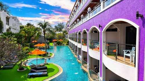 Karon Sea Sands Resort