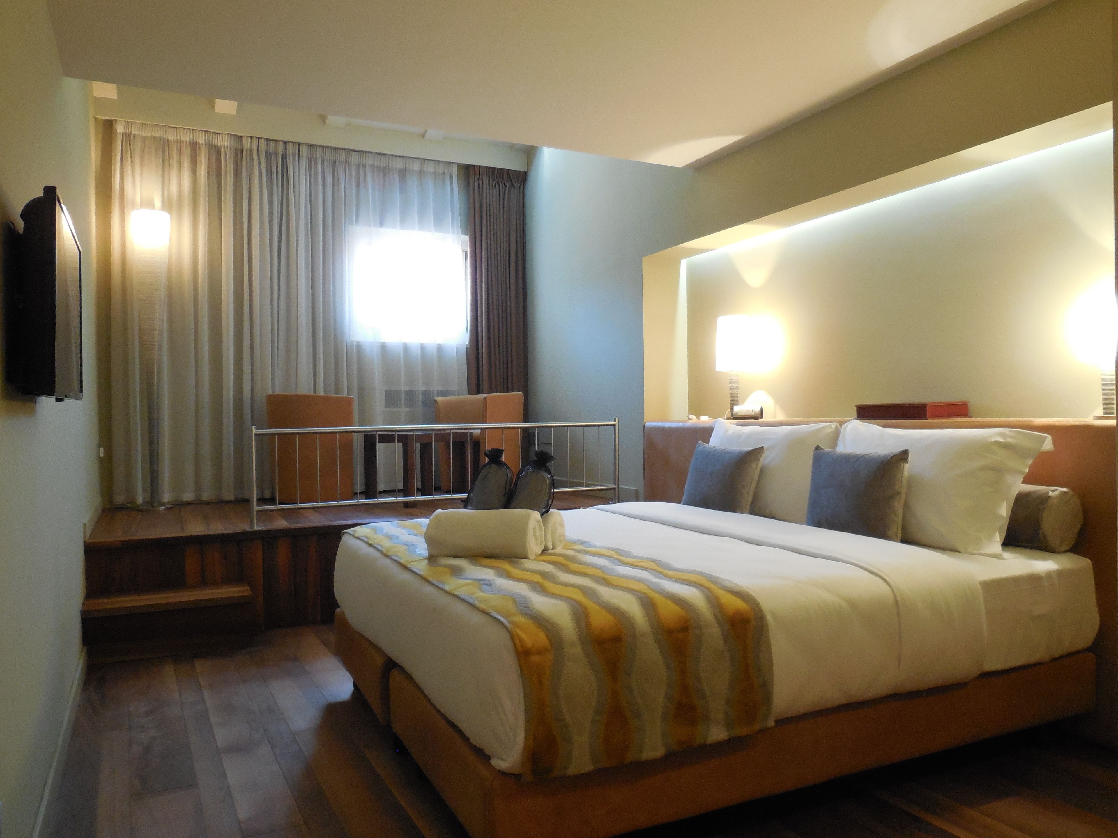 comfort room | down duvets, minibar, in-room safe, soundproofing