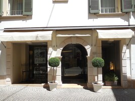 Fachada da propriedade