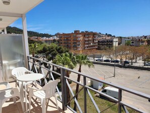 Quarto família, sacada | Sacada