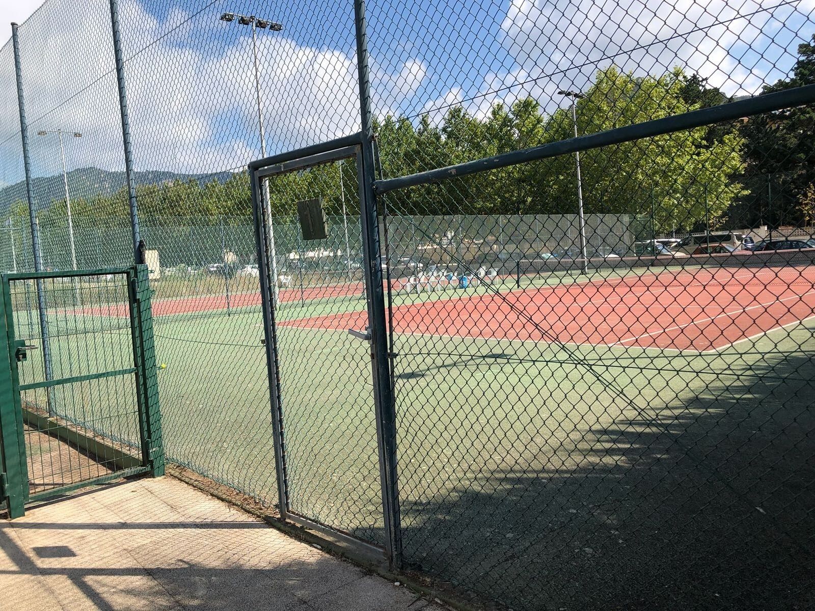 tennis court