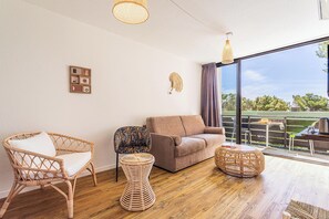 Coffres-forts dans les chambres, Wi-Fi gratuit, draps fournis