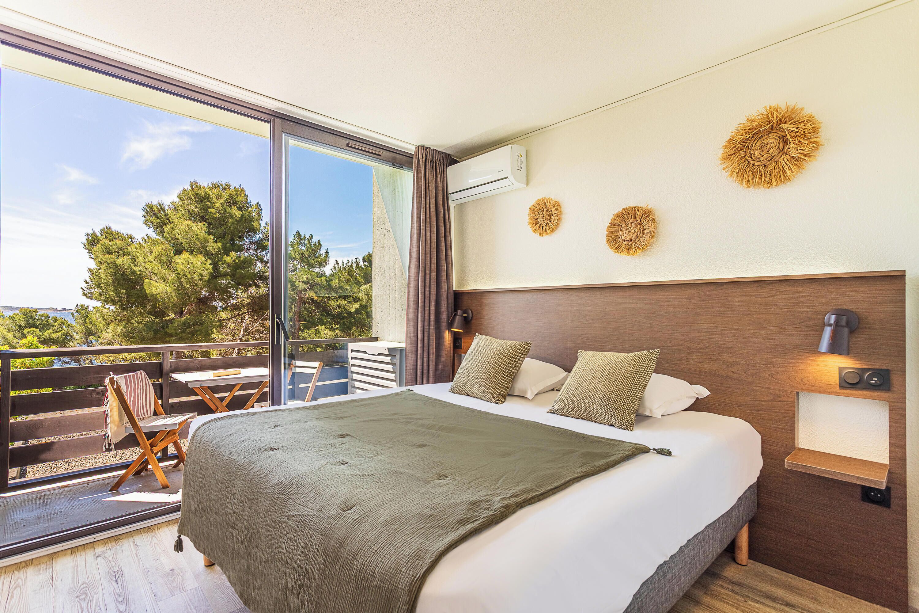 Een kluis op de kamer, gratis wifi, beddengoed