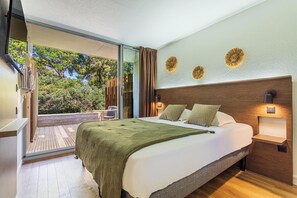 Coffres-forts dans les chambres, Wi-Fi gratuit, draps fournis