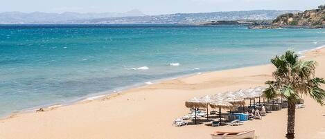 Beach nearby, sun loungers, beach umbrellas