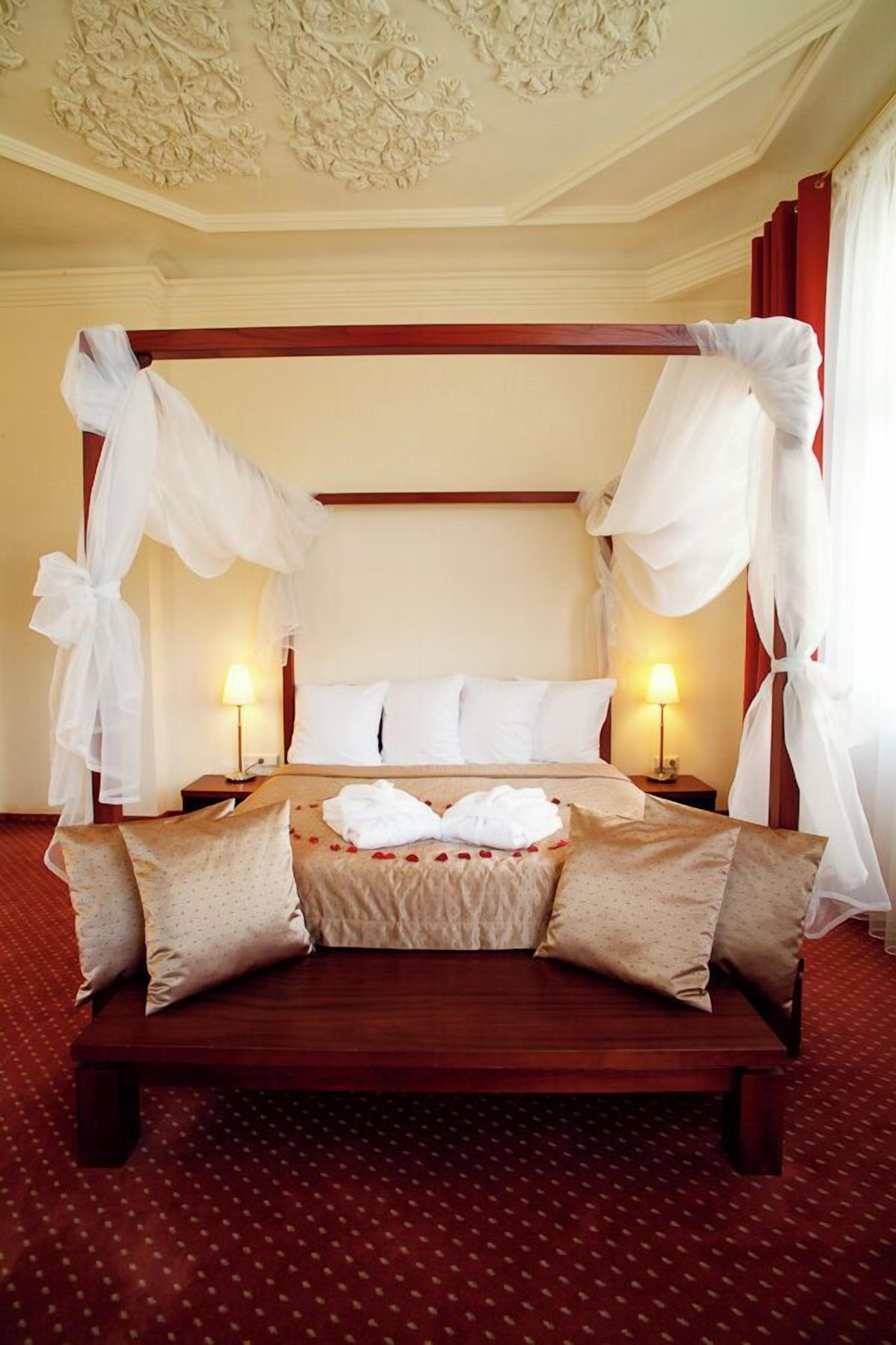 Leilighet – superior | Minibar, safe på rommet, skrivebord og blendingsgardiner