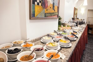 Daily continental breakfast (EUR 18 per person) - Monika Centrum Hotels (Riga)