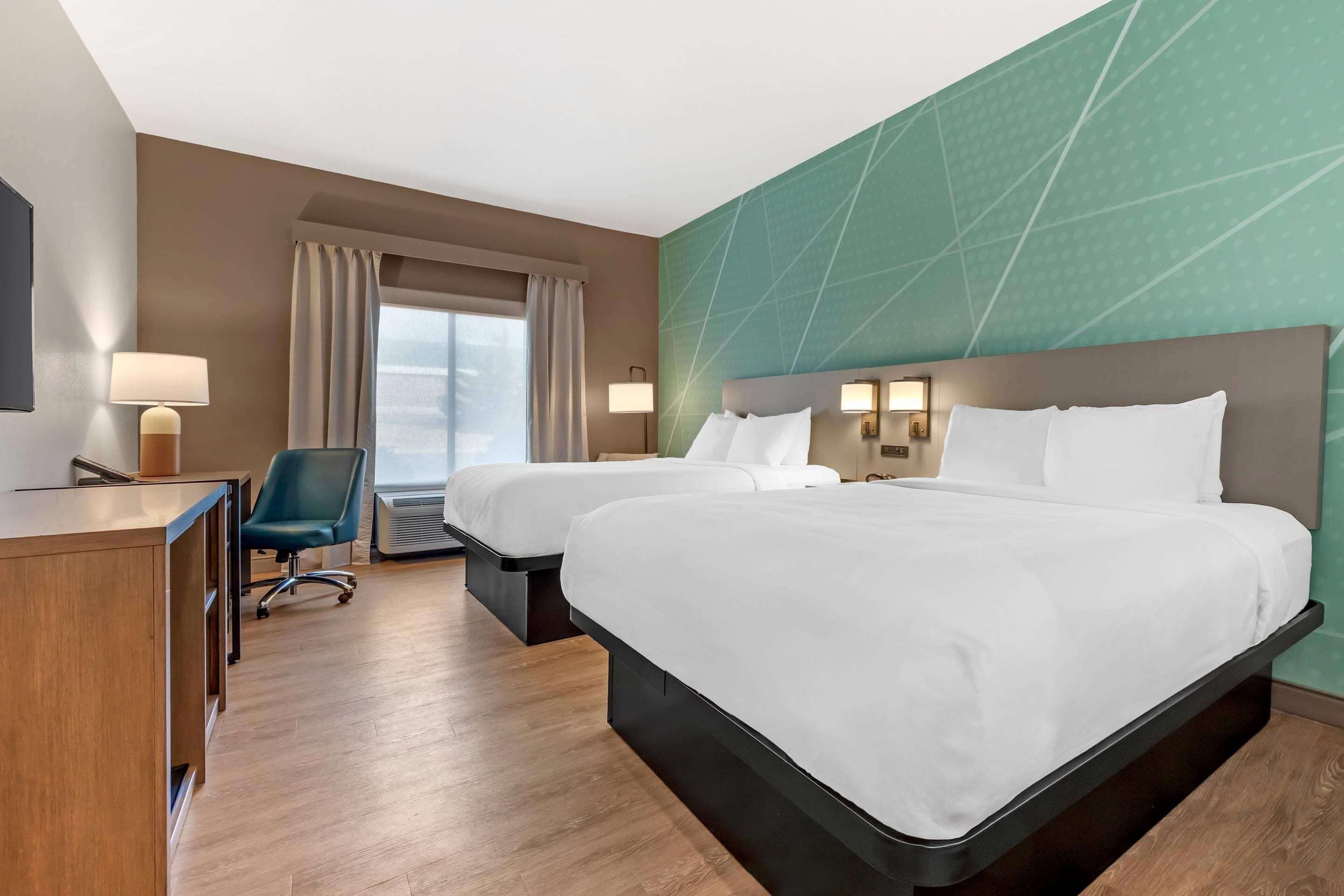 Room, 2 Queen Beds, Non Smoking