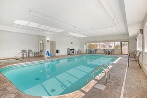 Indoor pool - Comfort Inn Sullivan (Sullivan)