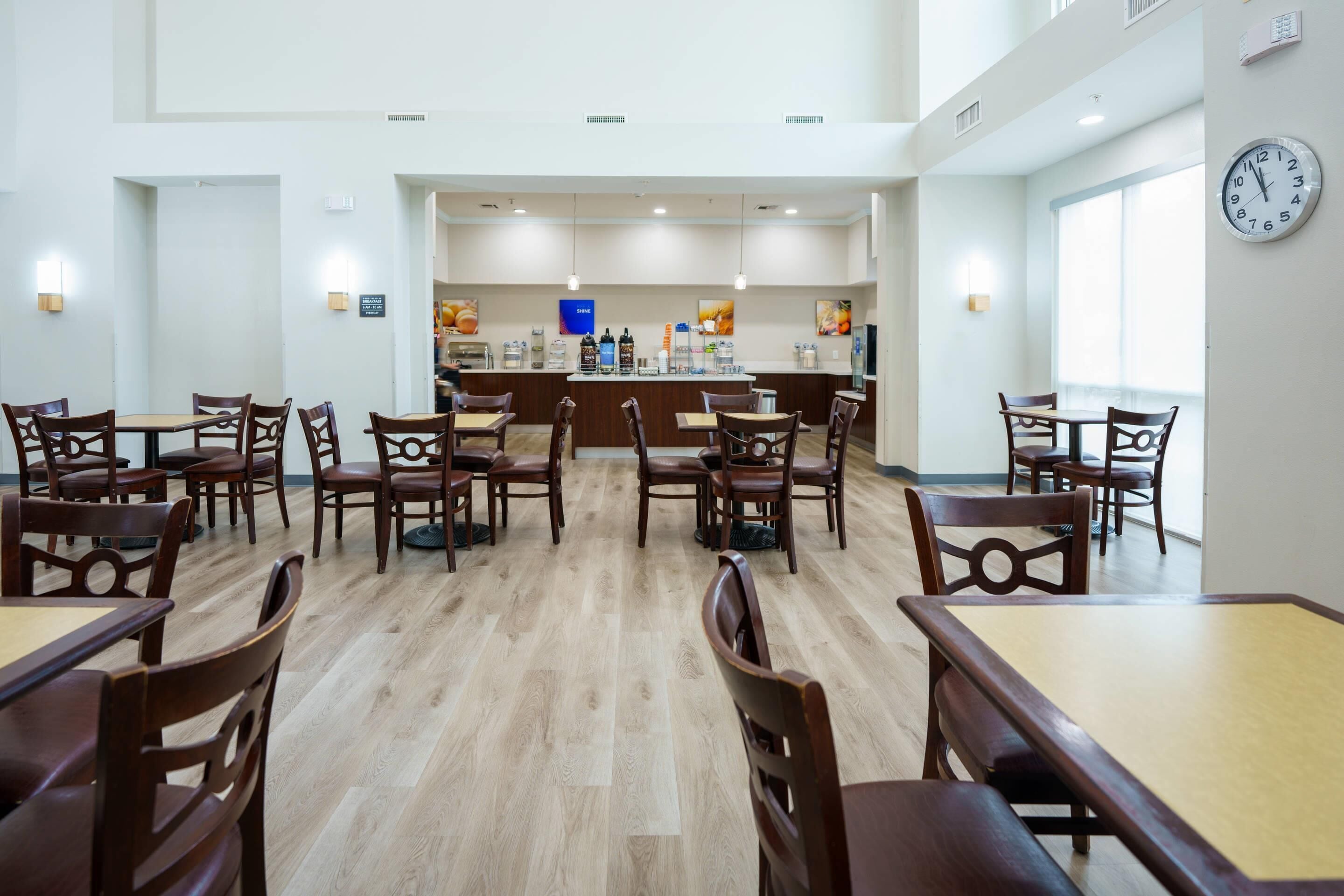 Free daily on-the-go breakfast