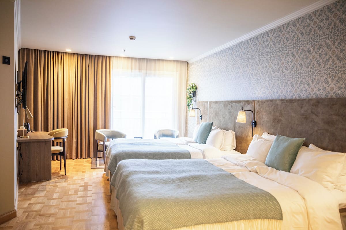 Deluxe Twin Room, Non Smoking