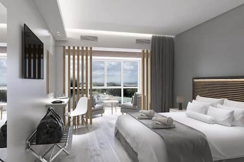 Junior Suite with Pool View