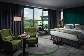 Premium bedding, minibar, in-room safe, desk - Carlton Hotel Dublin Airport Hotel (Turnapin Great)