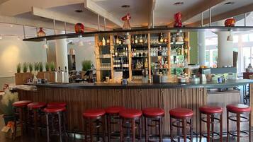 Bar (in der Unterkunft)