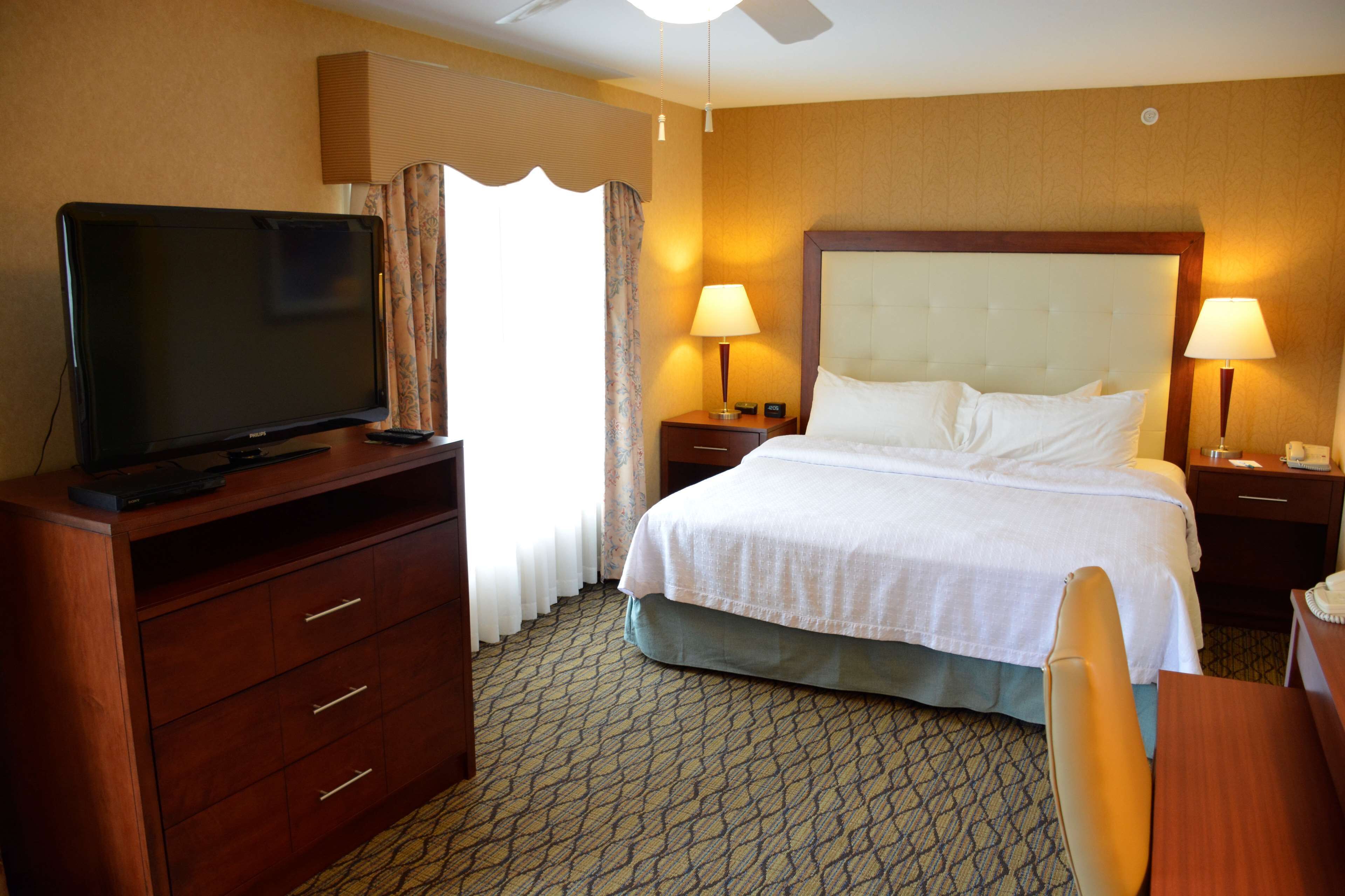 studio suite, 1 king bed with sofa bed | in-room safe, blackout curtains, soundproofing, iron/ironing board