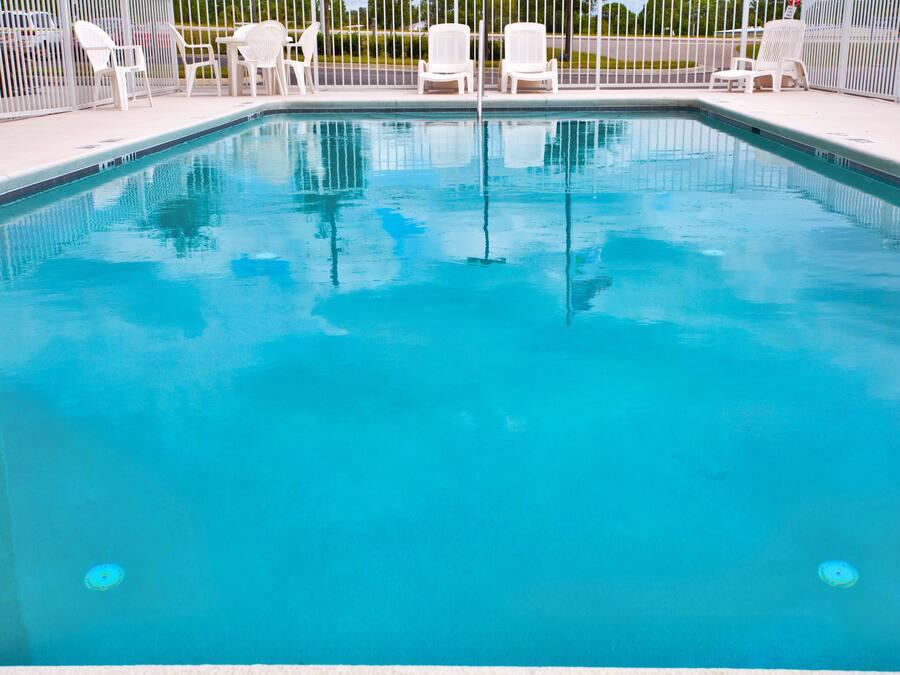 Piscine extérieure