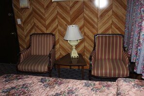 View from room - Sunset Motel (Lake Bluff)