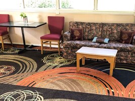 Sala de estar en el lobby