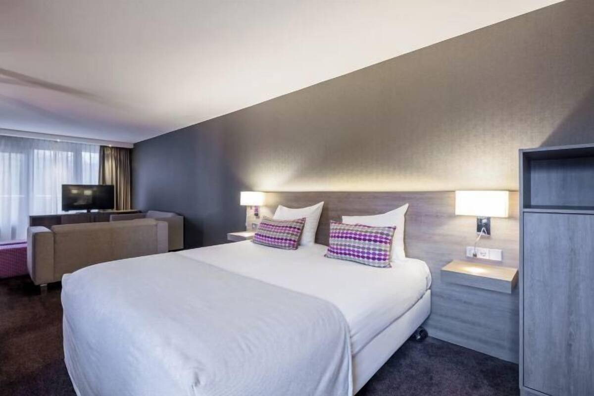 Ropa de cama de alta calidad y minibar