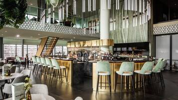Bar (in der Unterkunft)