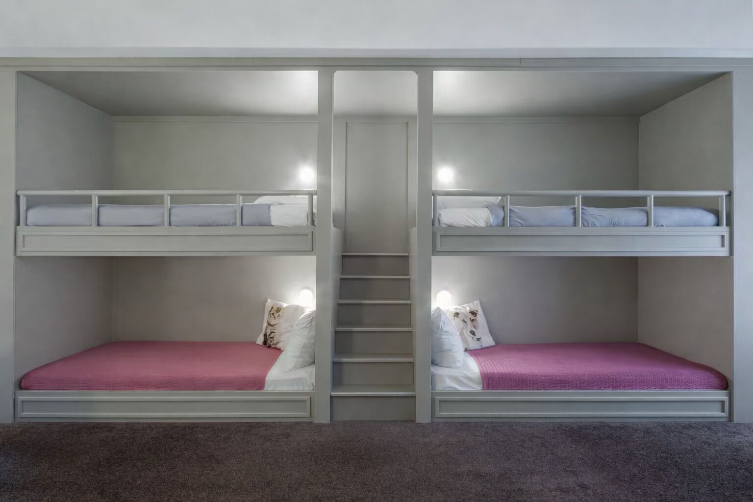 Familjerum (6 Persons) | Sängtillbehör av högsta kvalitet och minibar