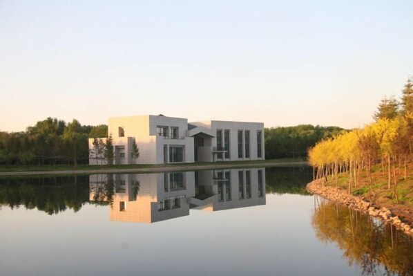 Exterior - South Lake Hotel (CHANGCHUN)