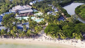 Aerial view - The Ravenala Attitude (Balaclava)