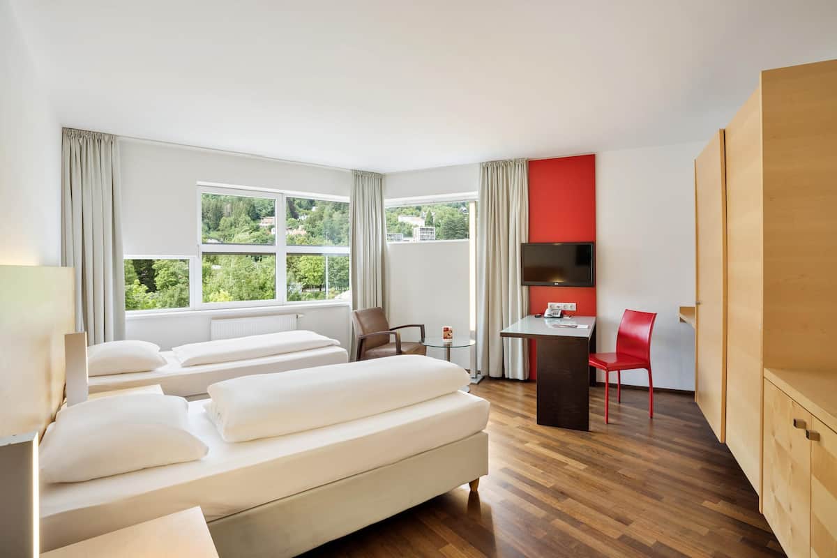 superior room | 1 bedroom, hypo-allergenic bedding, minibar, in-room safe
