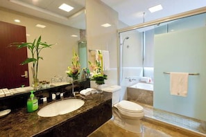 Bathroom - Merchant Marco (Hangzhou)