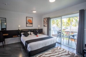 In-room safe, iron/ironing board, bed sheets - Club Fiji Resort (Nadi)