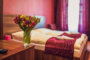 Deluxe Double or Twin Room | In-room safe, blackout drapes, free WiFi, bed sheets - Hotel Czechia (Prague)