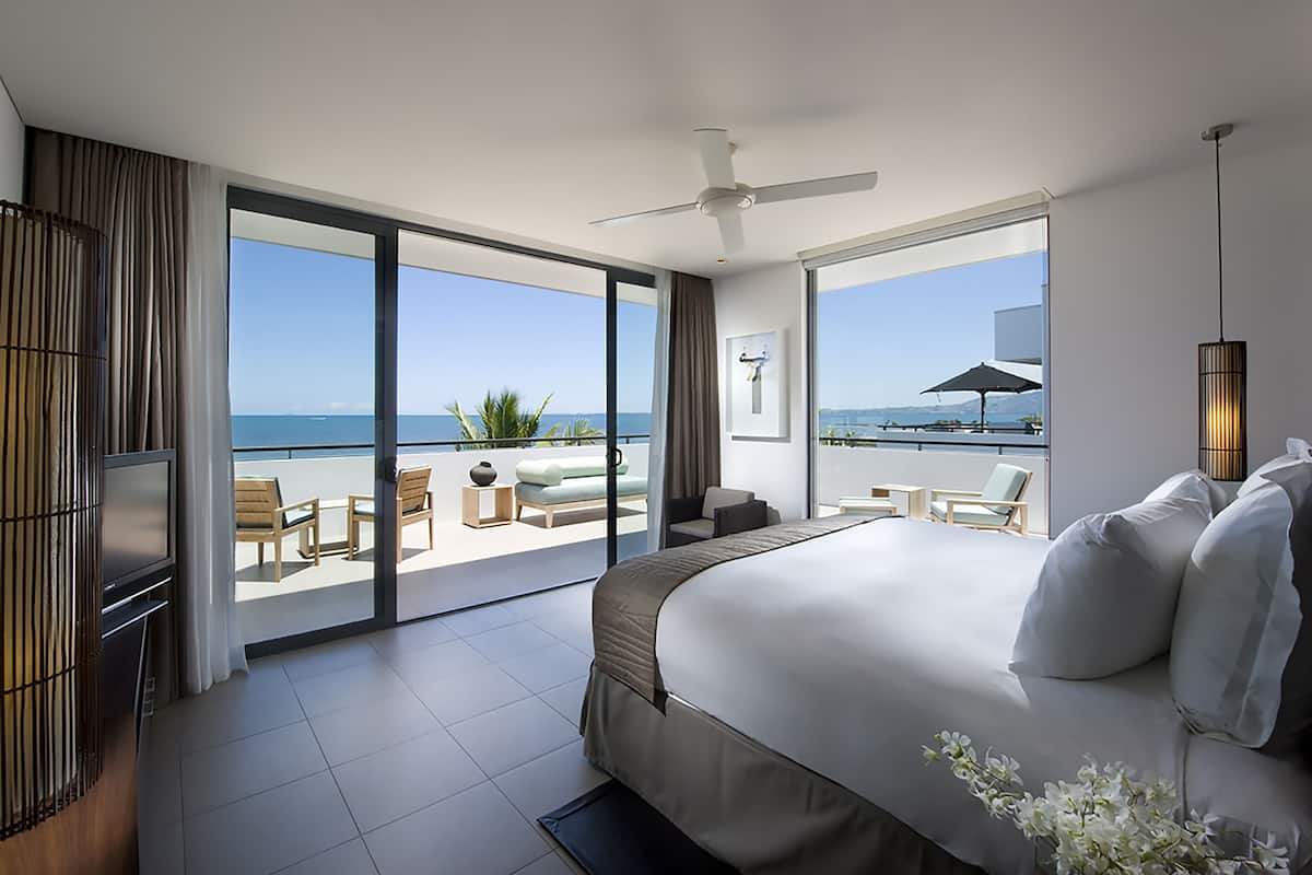 penthouse, 3 bedrooms, kitchenette (laundry) | premium bedding, in-room safe, soundproofing, iron/ironing board