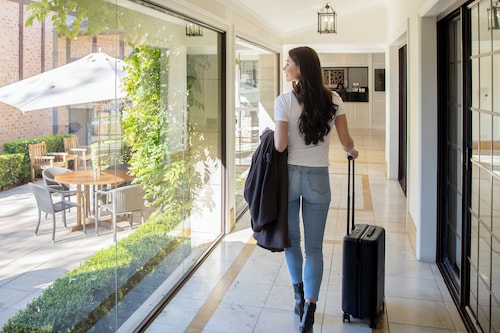 Peppers The Hills Lodge