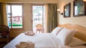 Couette en duvet d'oie, minibar, coffres-forts dans les chambres, bureau