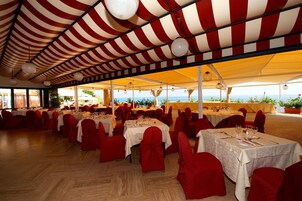 Restoran