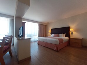 View from room - Hotel Palacio Azteca Tijuana, Trademark by Wyndham (Tijuana)