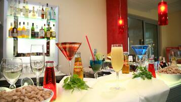 Bar (en la propiedad)