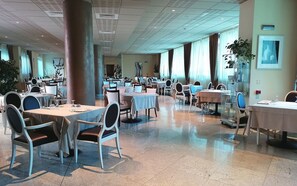 Dîner servi sur place