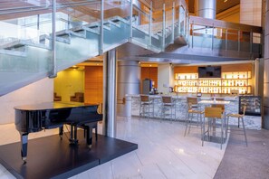 Lobby-Lounge