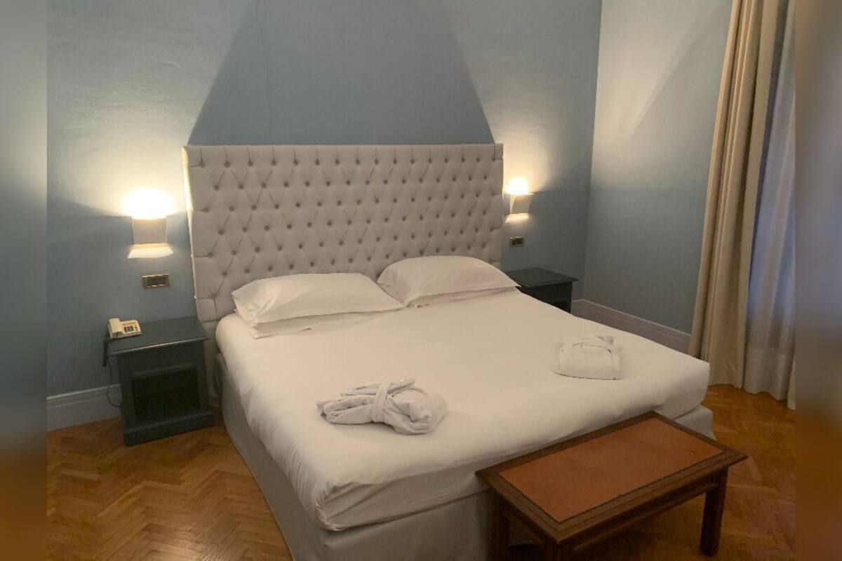Minibar, coffres-forts dans les chambres, Wi-Fi gratuit