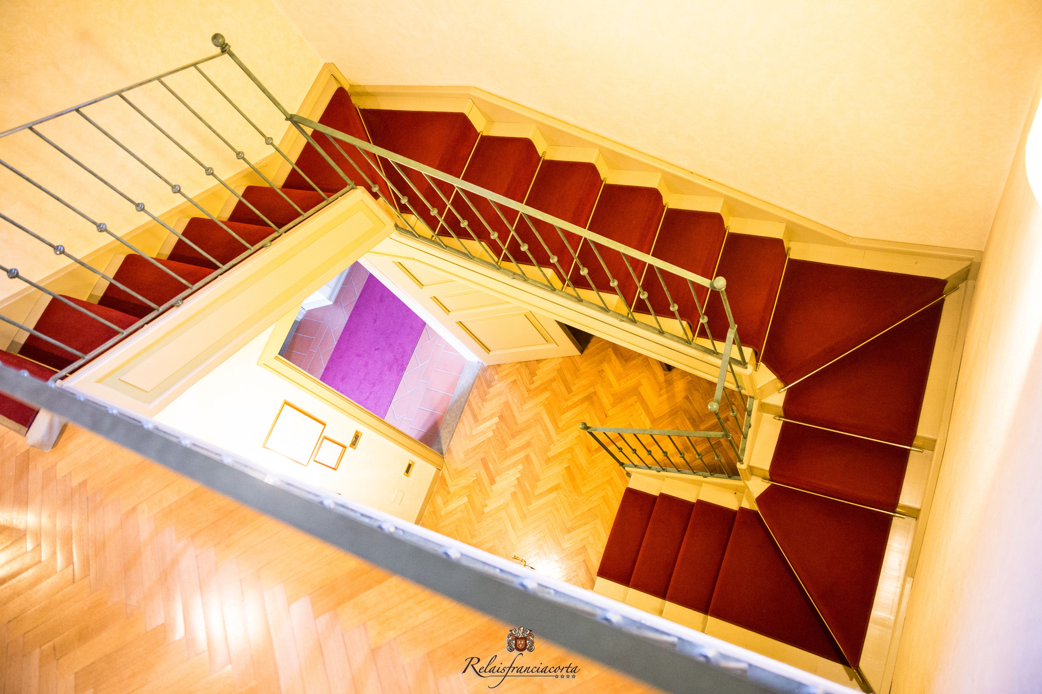 premium duplex, lake view | minibar, in-room safe, desk, free wifi