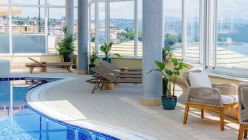 Indoor pool, outdoor pool