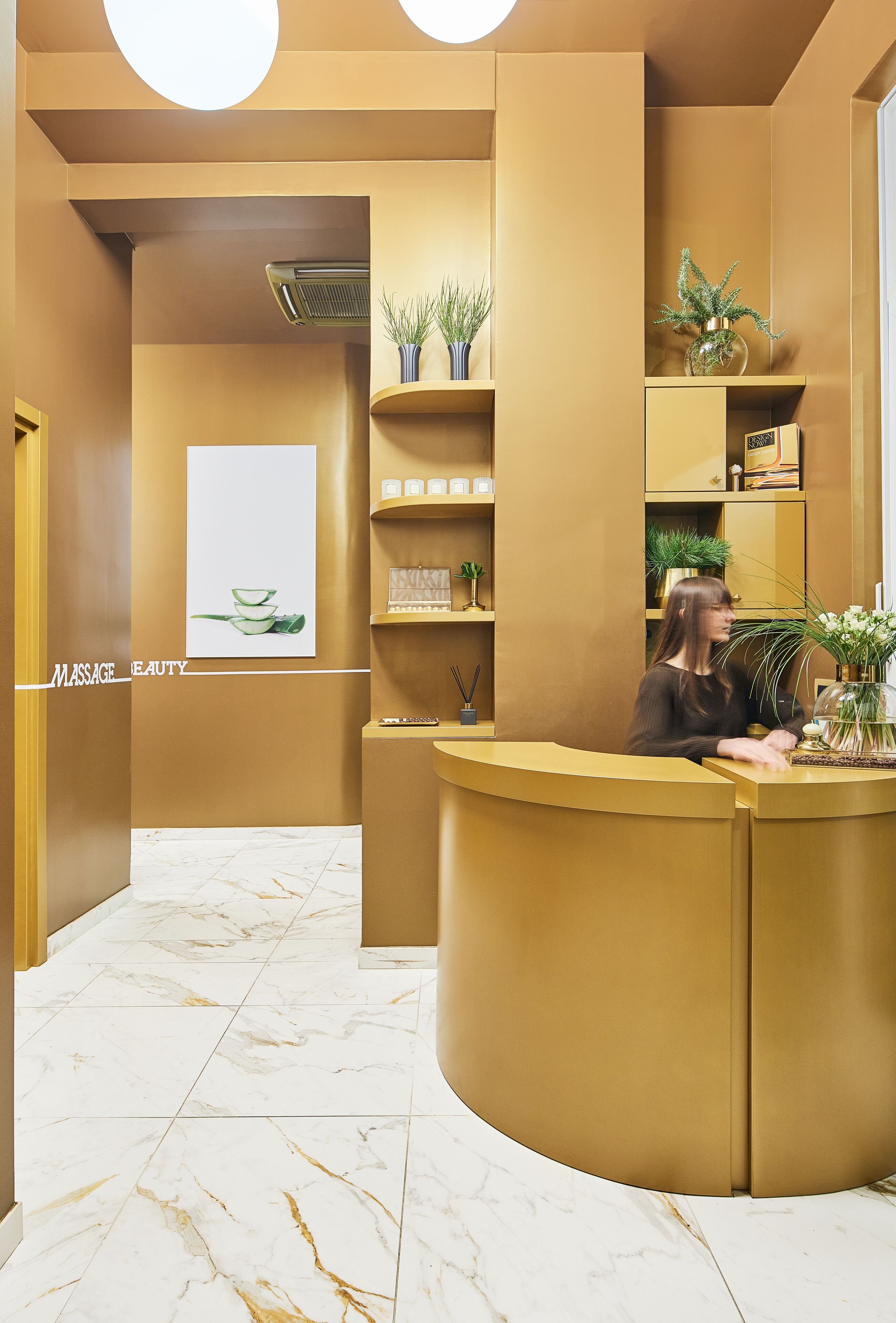 body treatments, body scrubs, facials, 1 treatment room