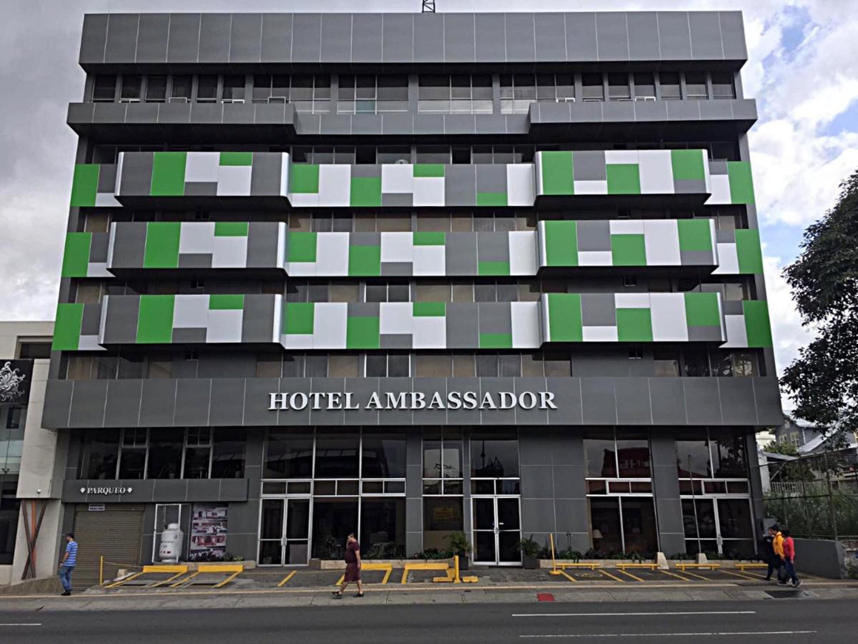 Photo - Hotel Ambassador