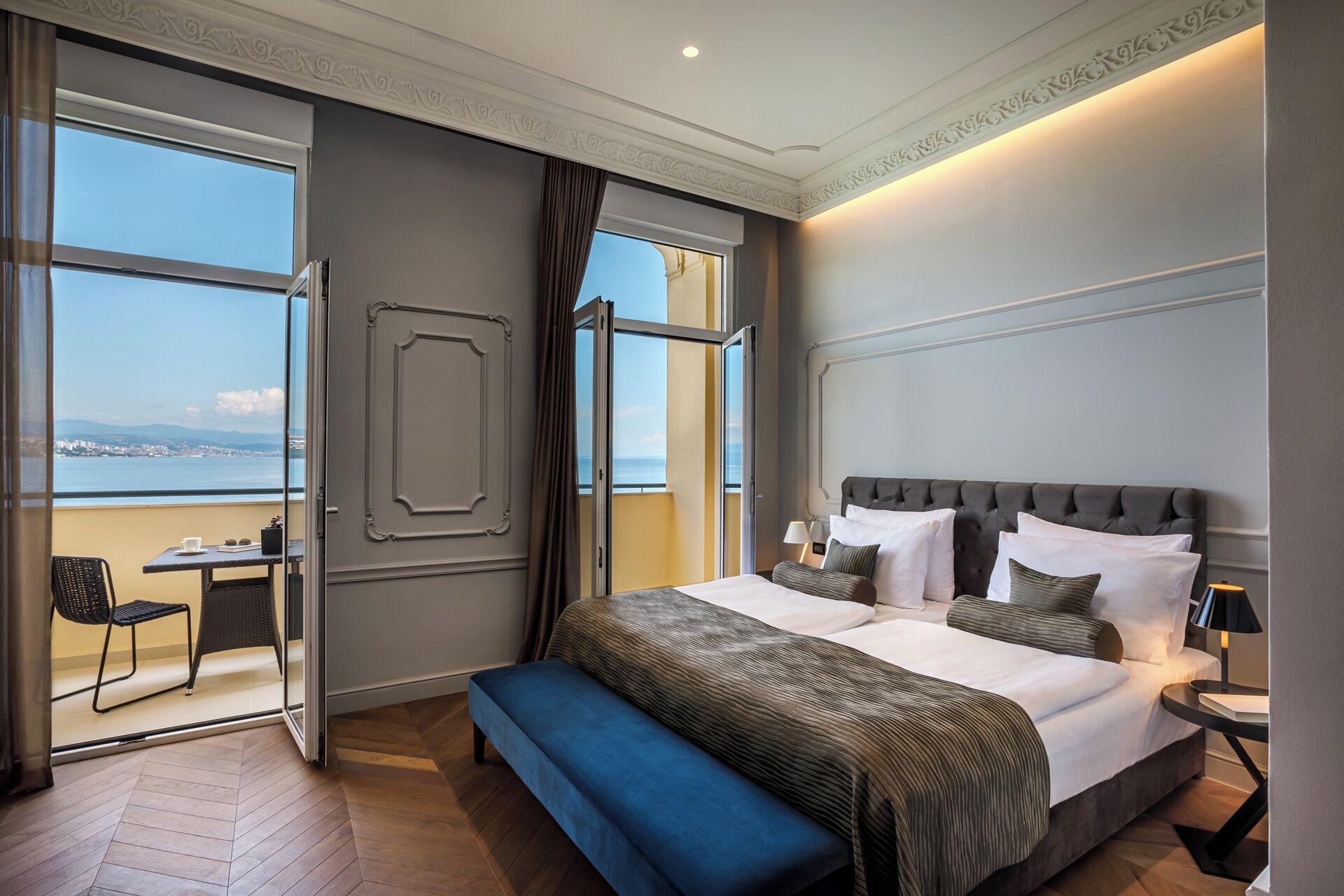 Chambre Supérieure avec lits jumeaux, vue mer | Minibar, coffres-forts dans les chambres, bureau, lits bébé (gratuits)