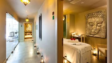 Salas para tratamentos a dois, sauna seca, banheira de hidromassagem