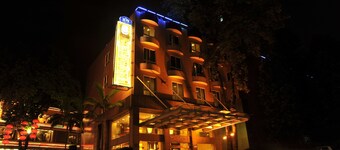 King Garden Hotel